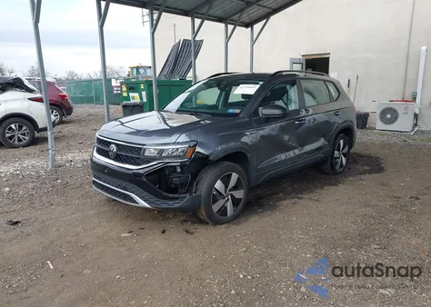 2024 Volkswagen Taos 1.5T S z USA, uszkodzony, nr VIN 3VV8X7B20RM062922